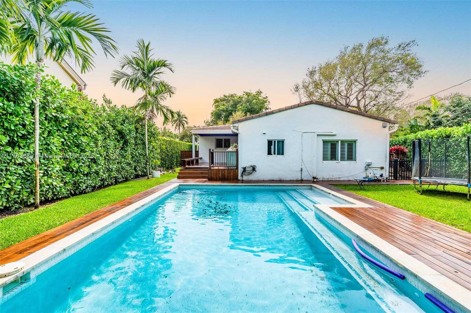 Small Image of 1223 NORTH EAST 102ND ST, Miami Shores Number 31