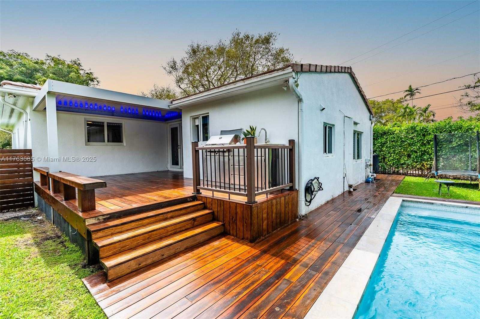 Small Image of 1223 NORTH EAST 102ND ST, Miami Shores Number 33