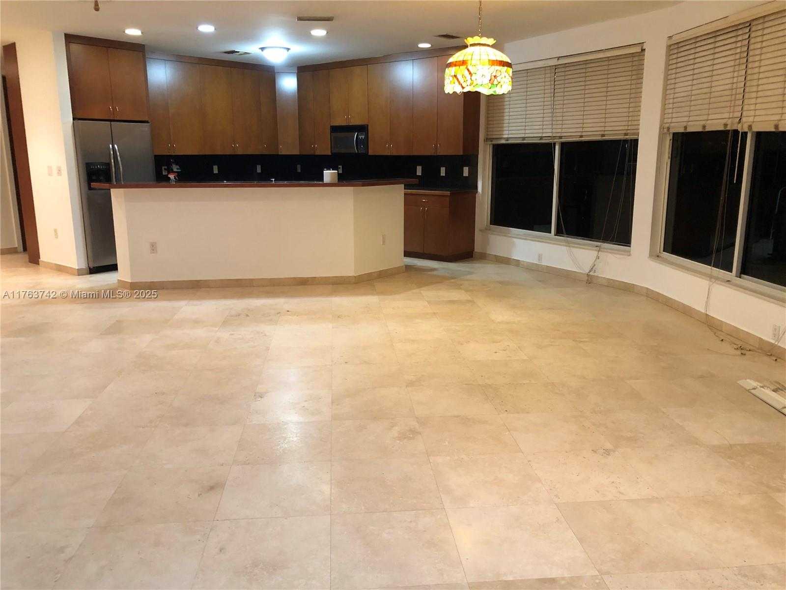 Small Image of 4750 SOUTH WEST 43RD AVE, Dania Beach Number 17
