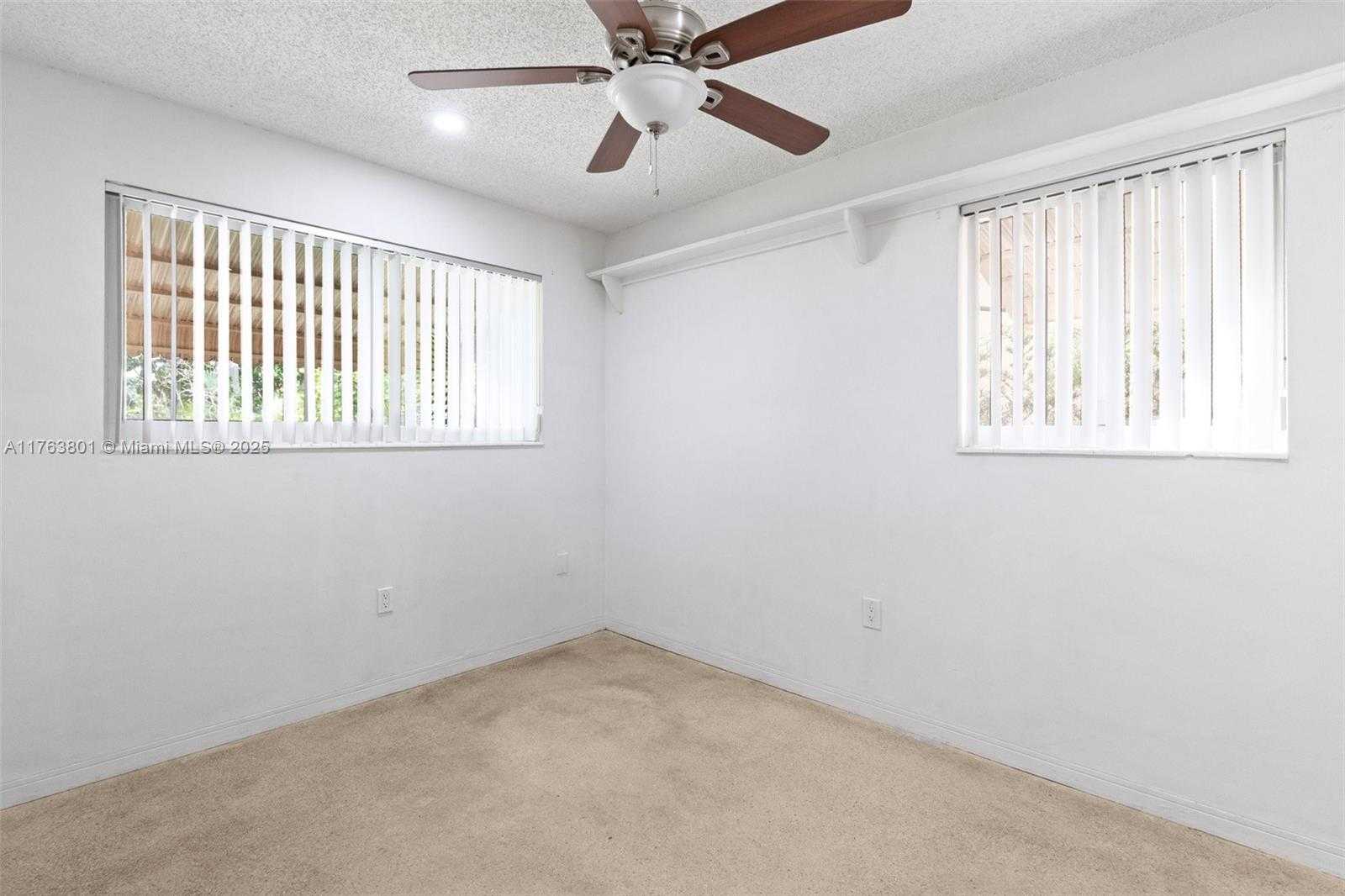 Small Image of 8131 NORTH WEST 12TH ST, Pembroke Pines Number 15