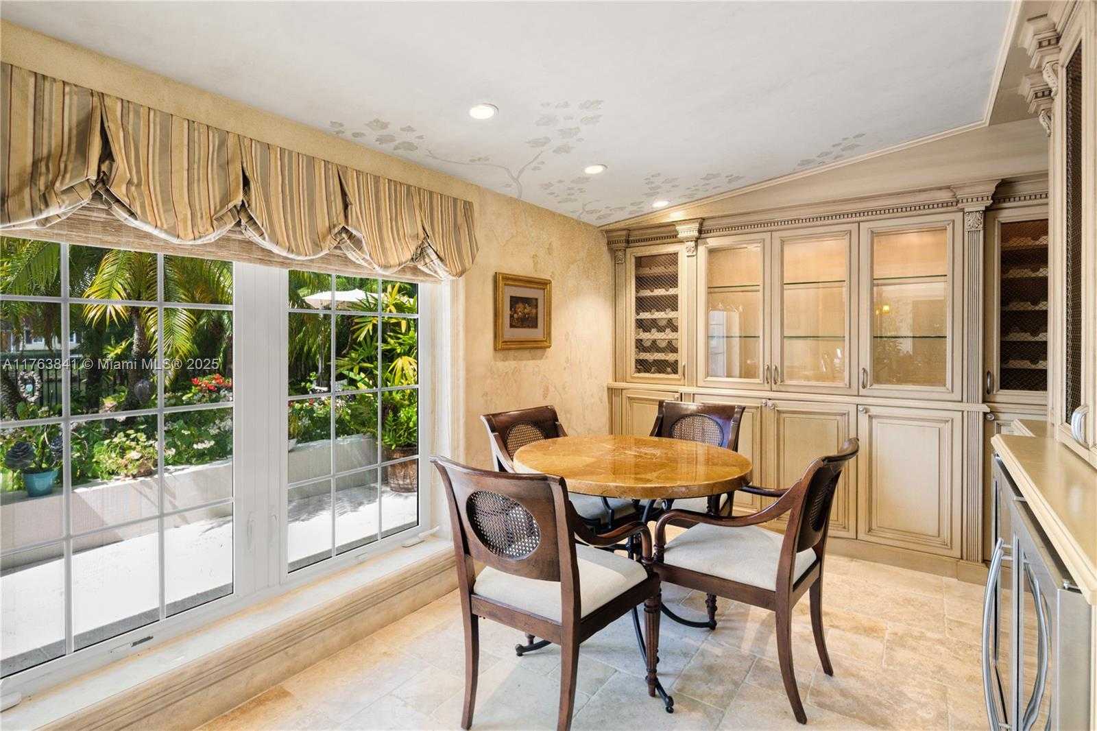Small Image of 4620 GRANADA BLVD, Coral Gables Number 13