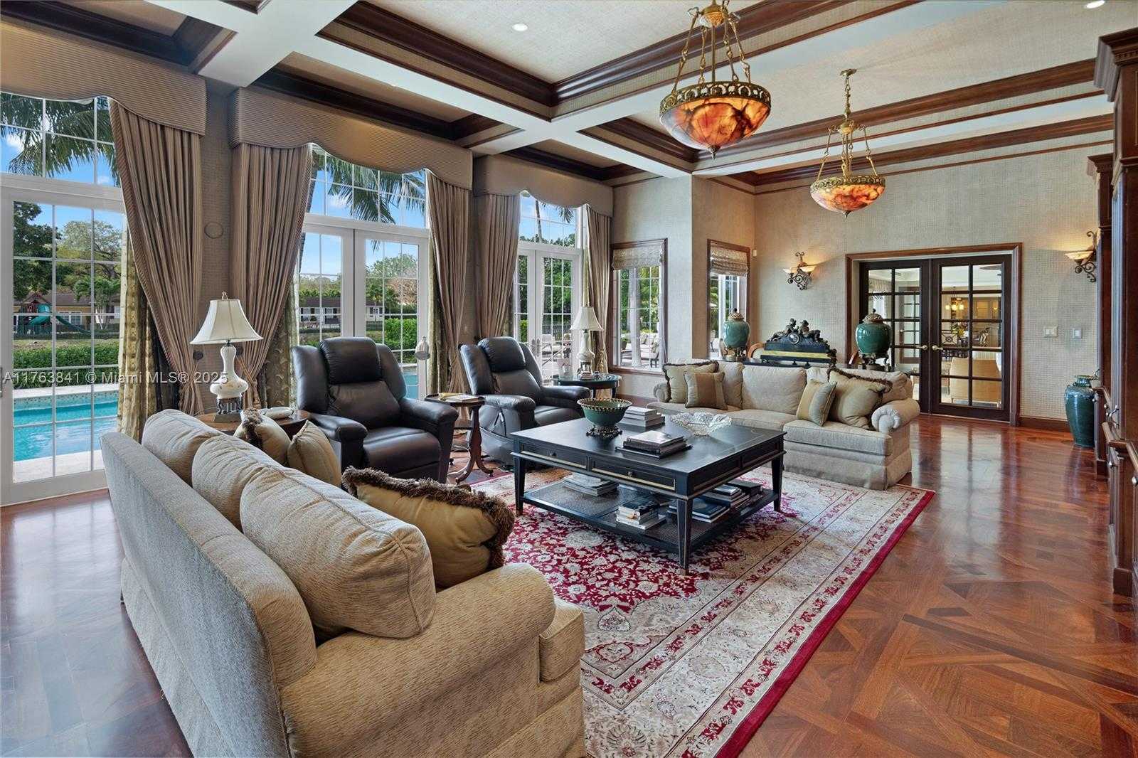 Small Image of 4620 GRANADA BLVD, Coral Gables Number 15