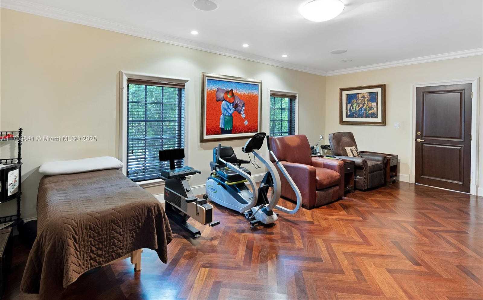 Small Image of 4620 GRANADA BLVD, Coral Gables Number 30