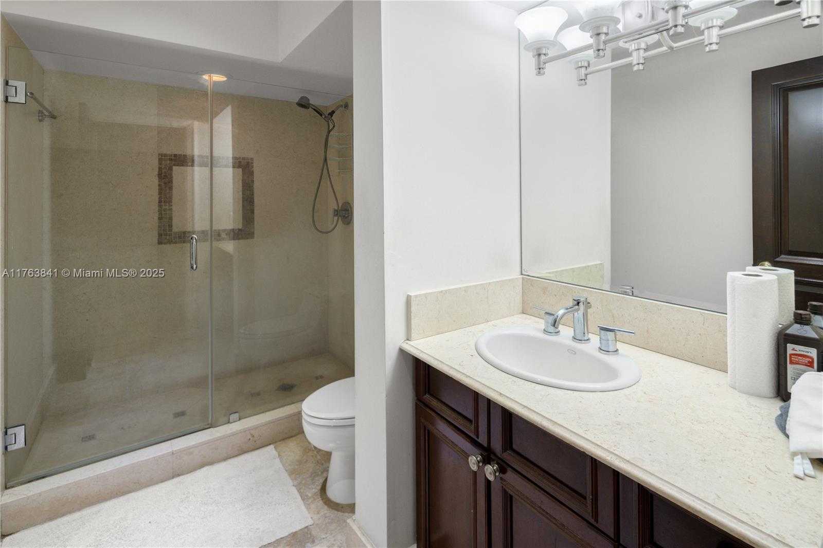 Small Image of 4620 GRANADA BLVD, Coral Gables Number 44