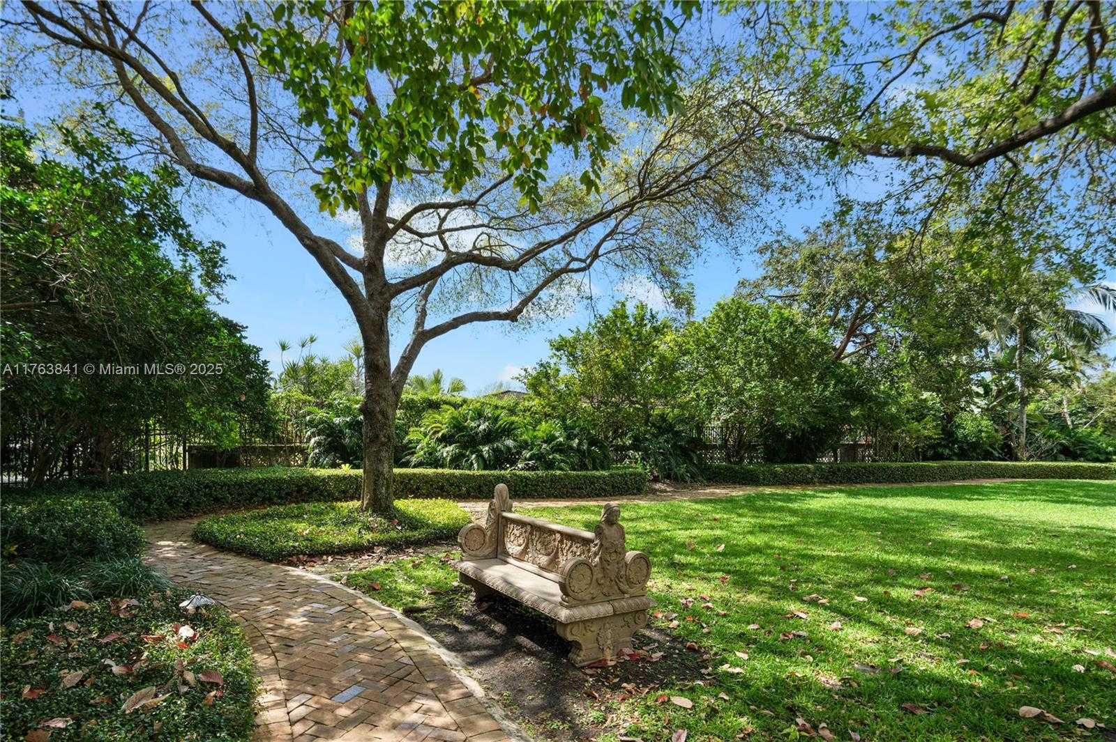 Small Image of 4620 GRANADA BLVD, Coral Gables Number 51