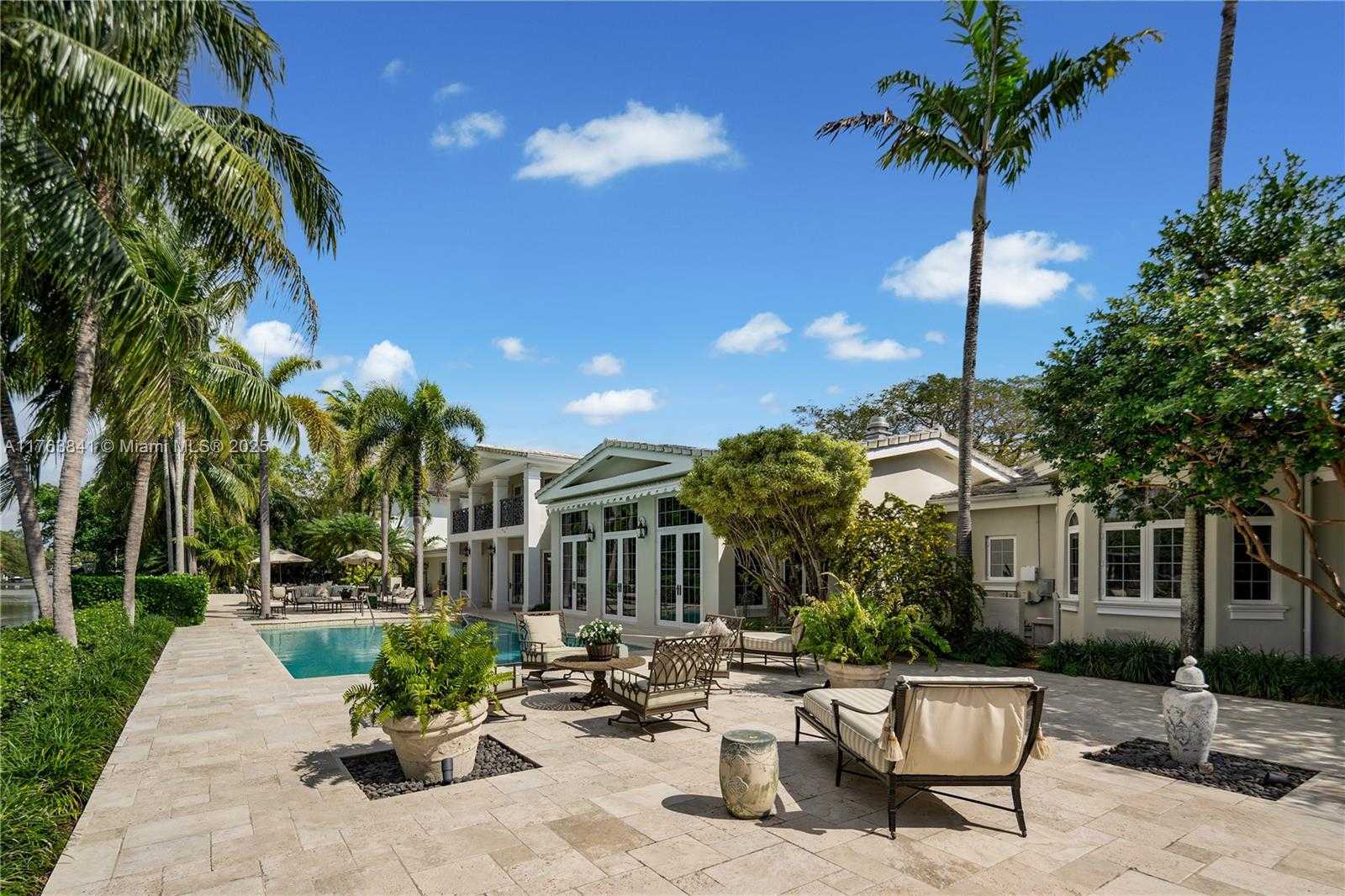 Small Image of 4620 GRANADA BLVD, Coral Gables Number 53