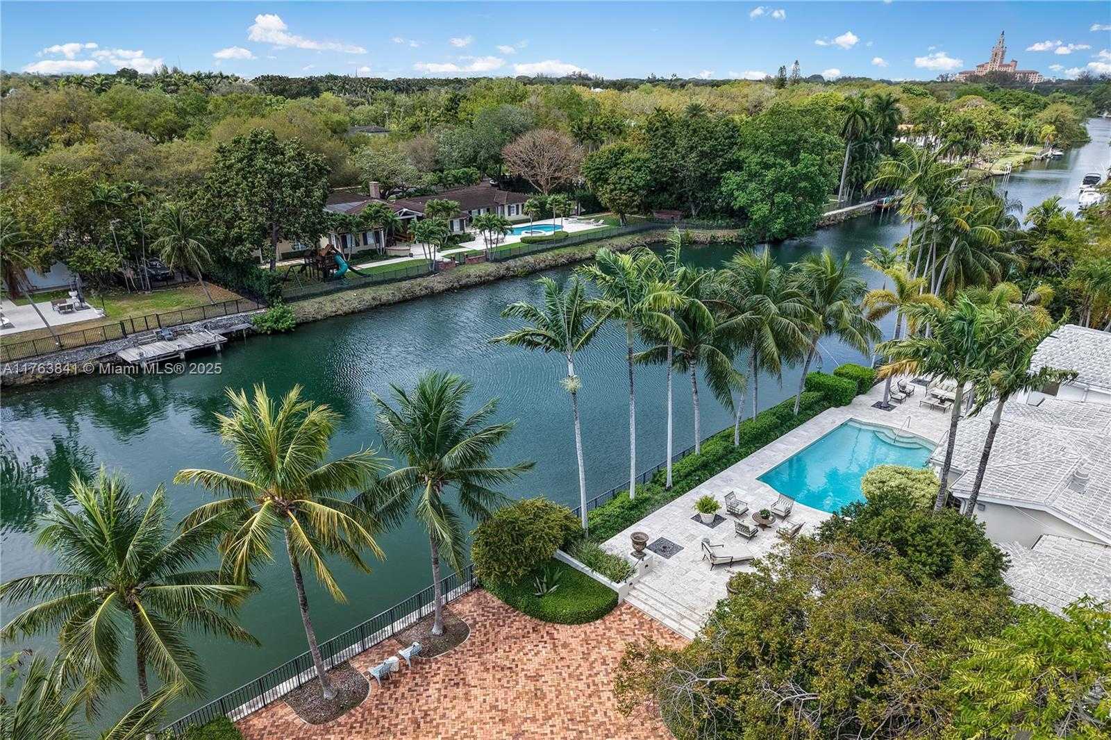 Small Image of 4620 GRANADA BLVD, Coral Gables Number 65