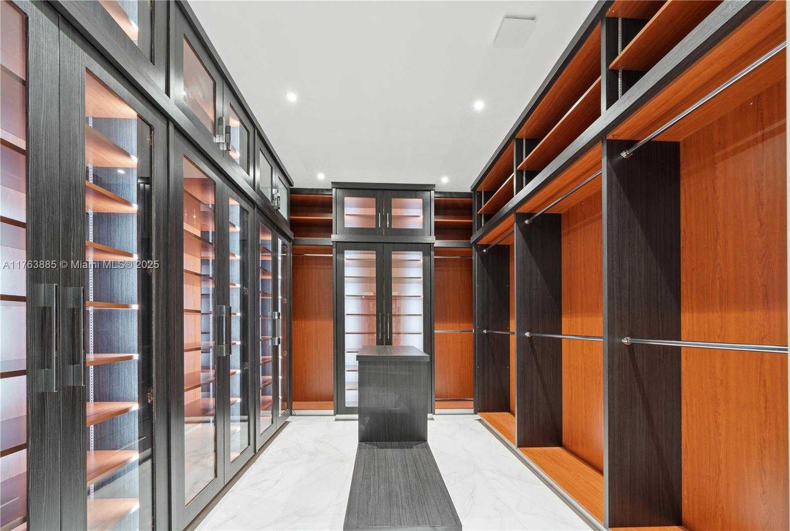 Small Image of 6300 MOSS RANCH RD, Pinecrest Number 40