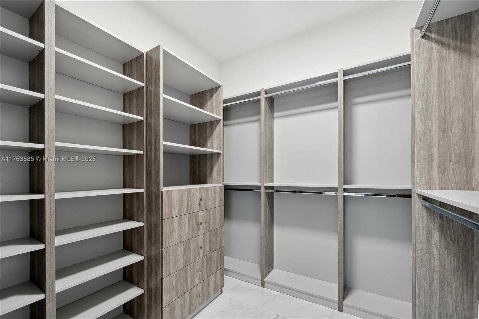 Small Image of 6300 MOSS RANCH RD, Pinecrest Number 46