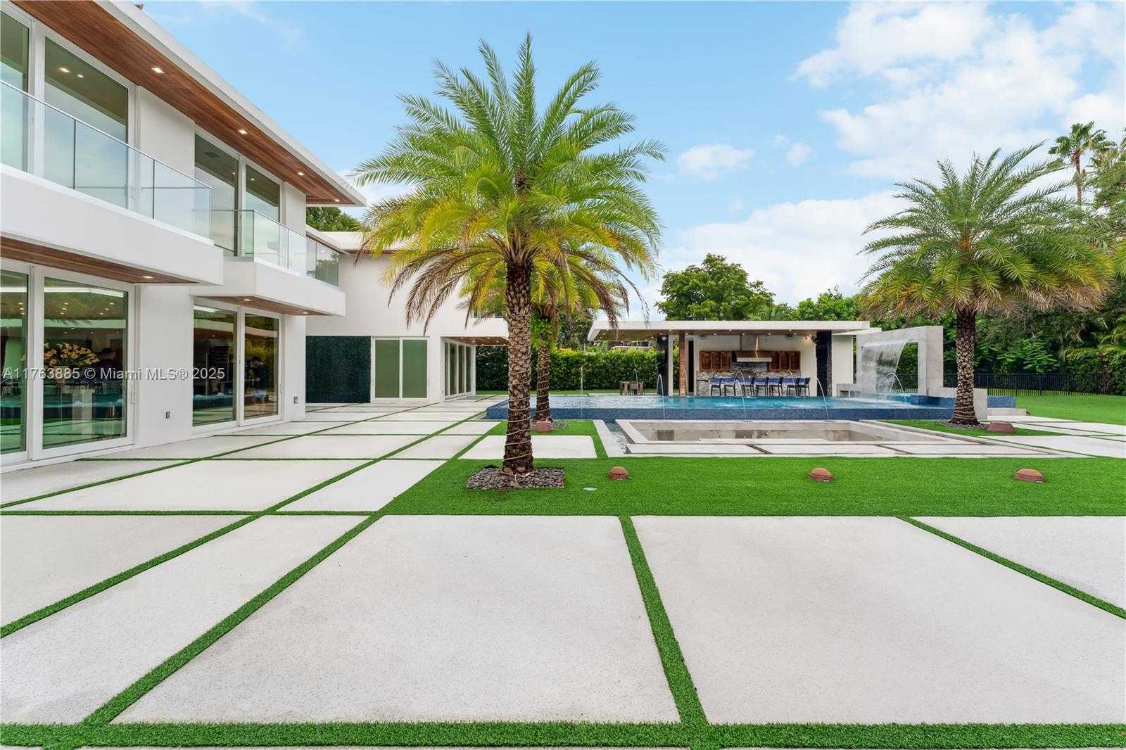 Small Image of 6300 MOSS RANCH RD, Pinecrest Number 63