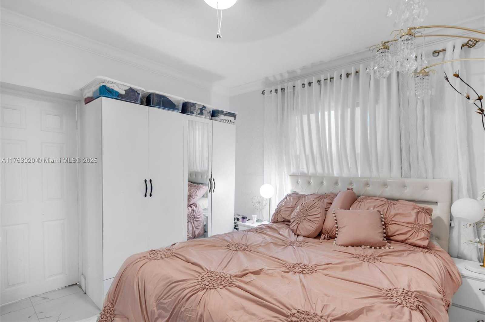 Small Image of 351 EAST 13TH ST, Hialeah Number 26