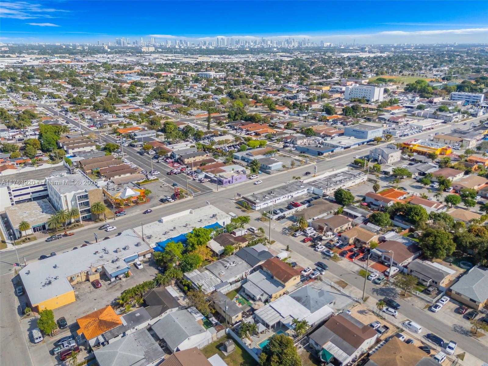 Small Image of 351 EAST 13TH ST, Hialeah Number 35