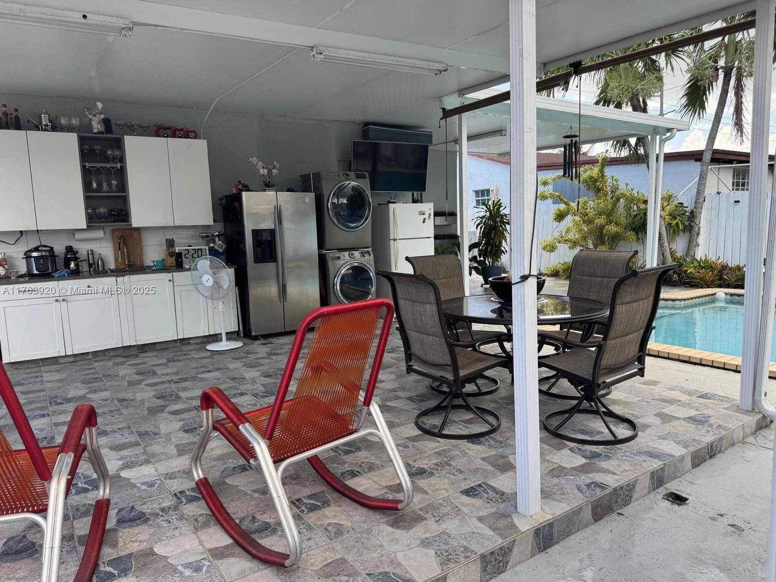 Small Image of 351 EAST 13TH ST, Hialeah Number 42