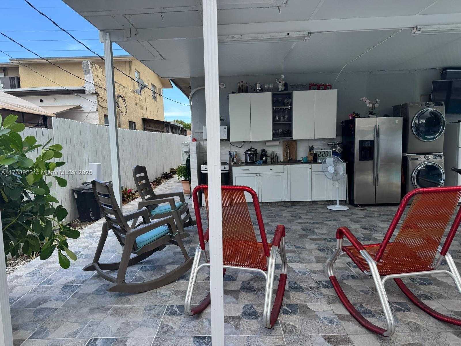 Small Image of 351 EAST 13TH ST, Hialeah Number 43