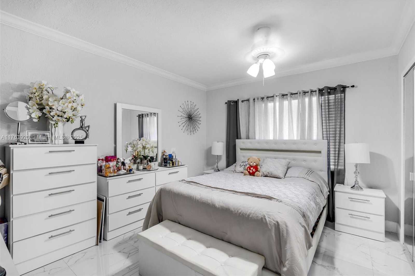 Small Image of 351 EAST 13TH ST, Hialeah Number 8