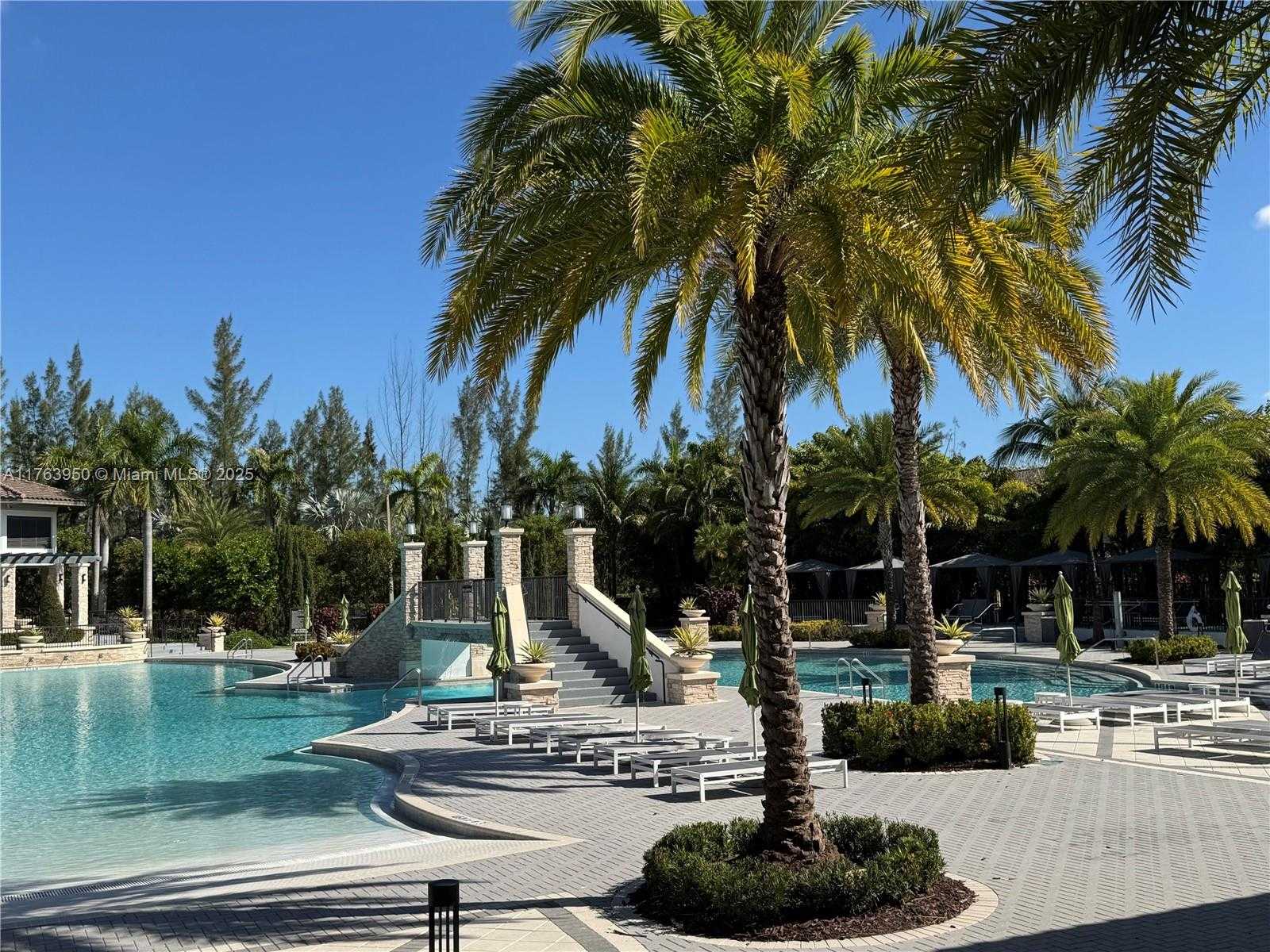 Small Image of 9835 NORTH WEST 86TH TER, Doral Number 54