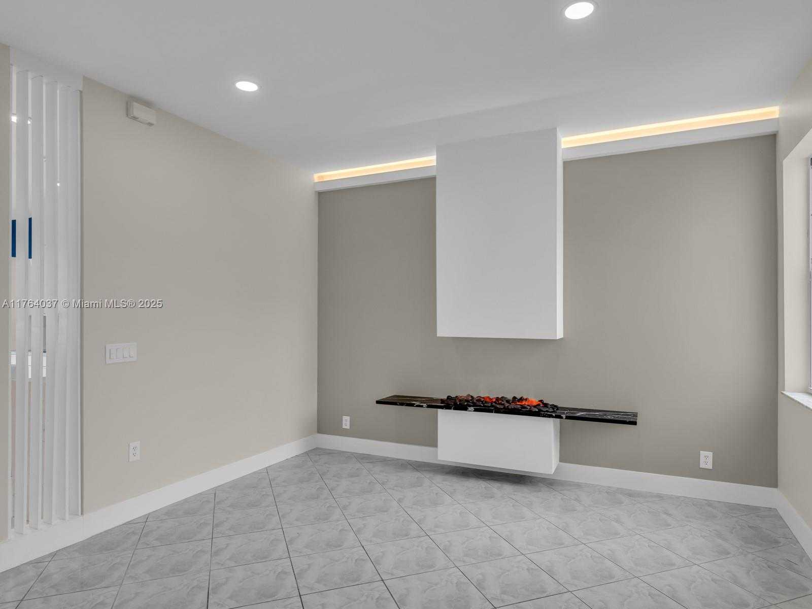 Small Image of 624 STANTON DR, Weston Number 26