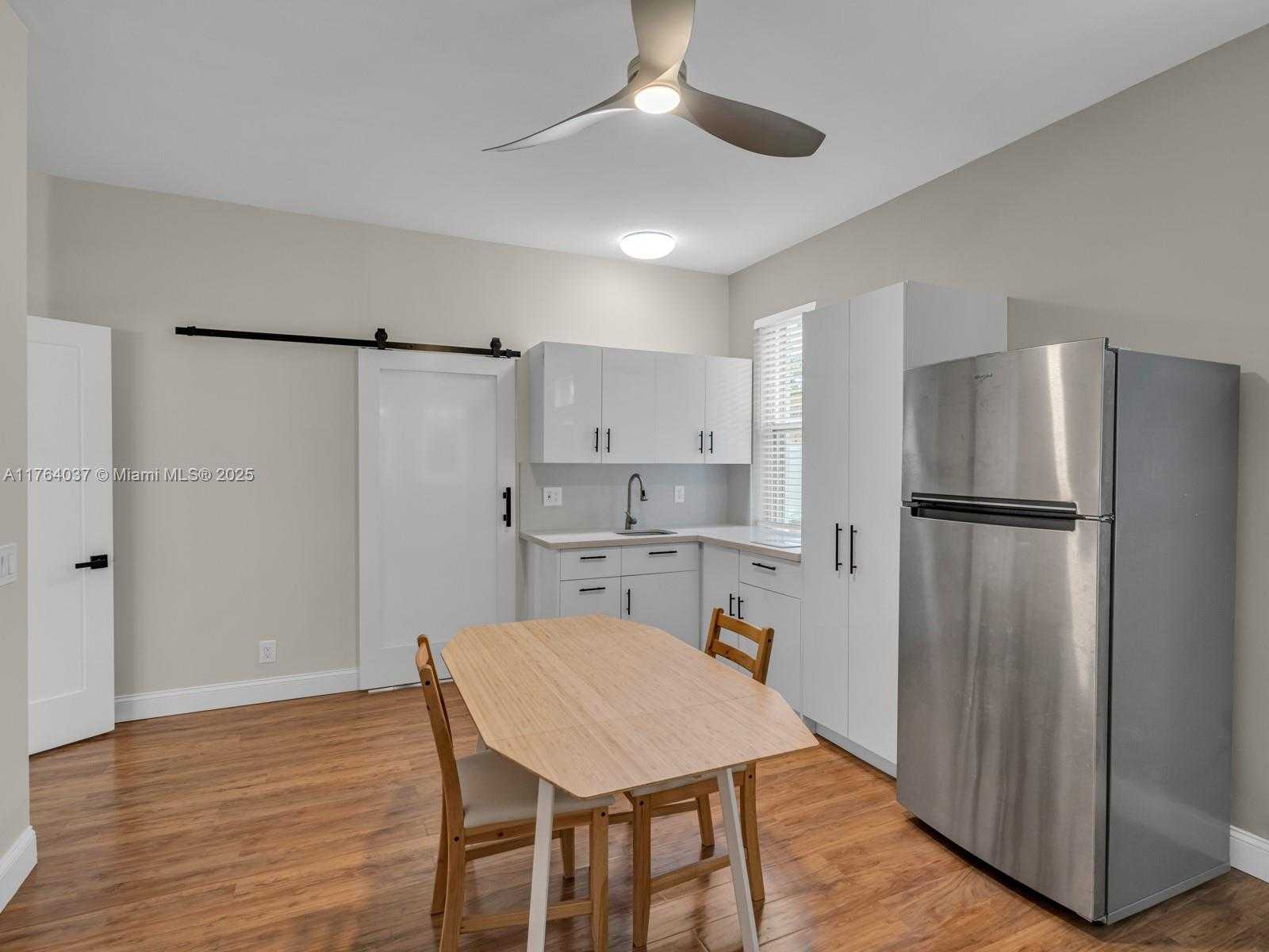 Small Image of 624 STANTON DR, Weston Number 35