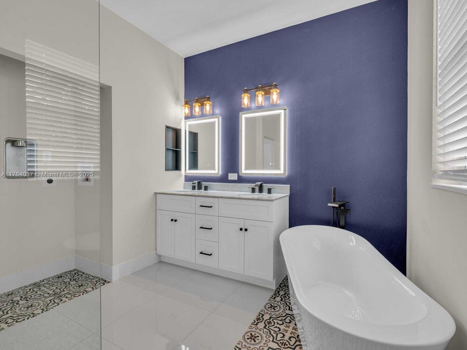 Small Image of 624 STANTON DR, Weston Number 39