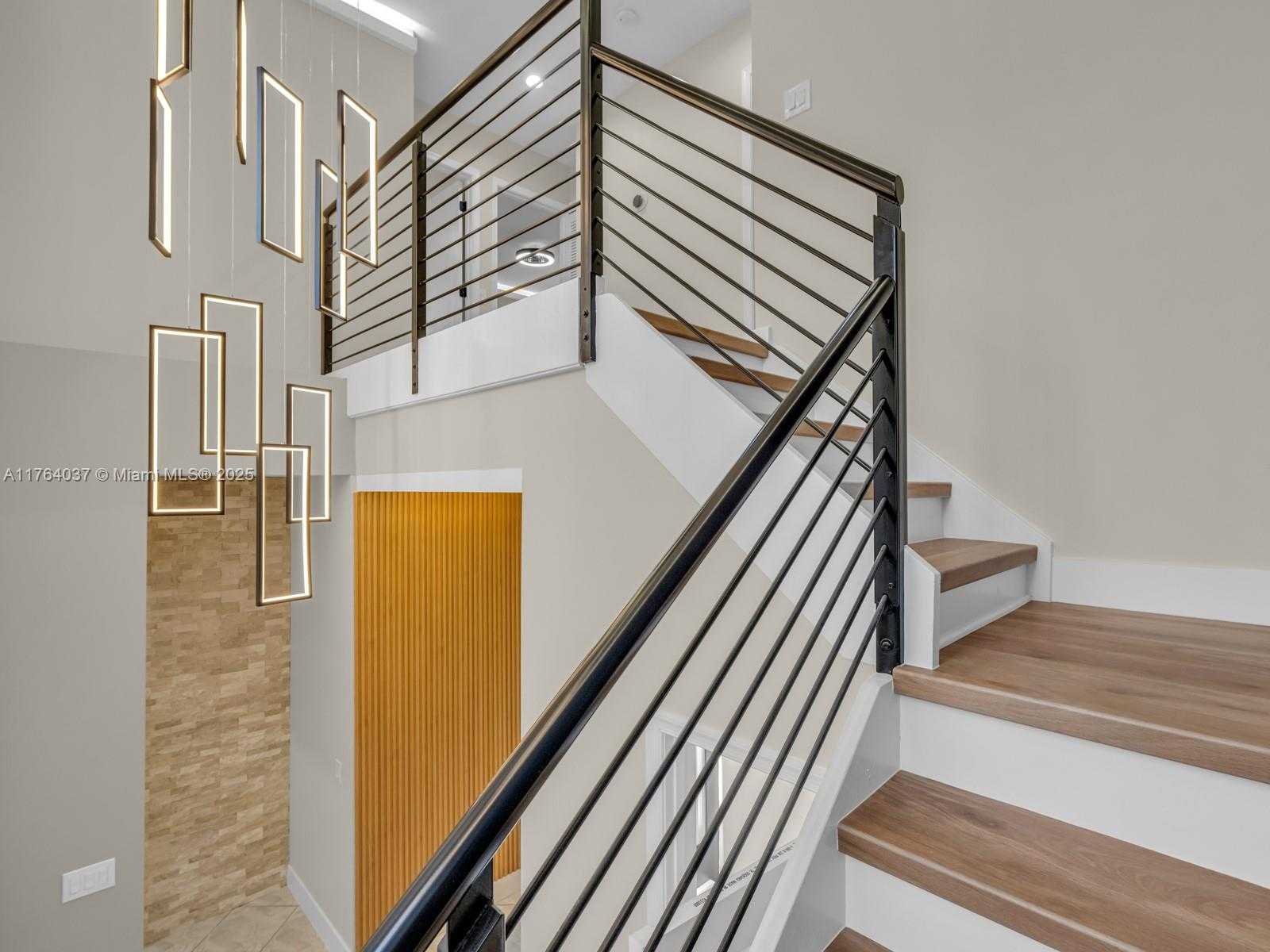 Small Image of 624 STANTON DR, Weston Number 47