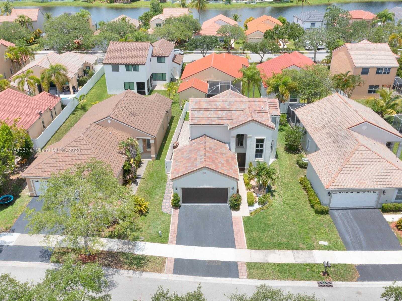 Small Image of 624 STANTON DR, Weston Number 6