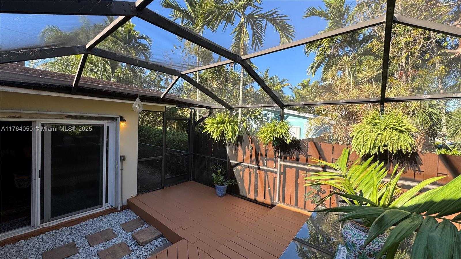 Small Image of 8720 SOUTH WEST 192ND TER, Cutler Bay Number 37