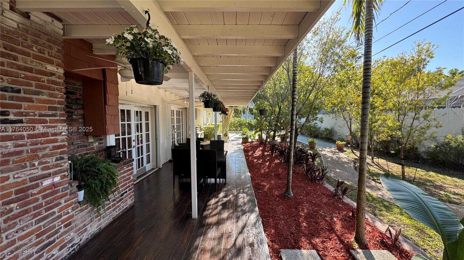 Small Image of 8720 SOUTH WEST 192ND TER, Cutler Bay Number 43