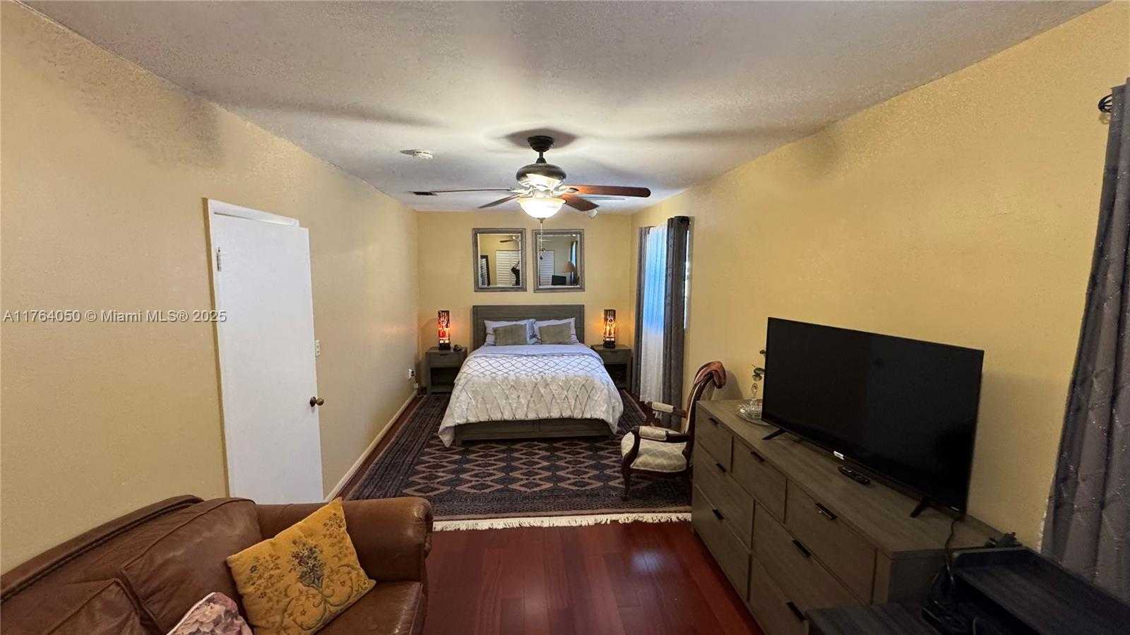 Small Image of 8720 SOUTH WEST 192ND TER, Cutler Bay Number 62
