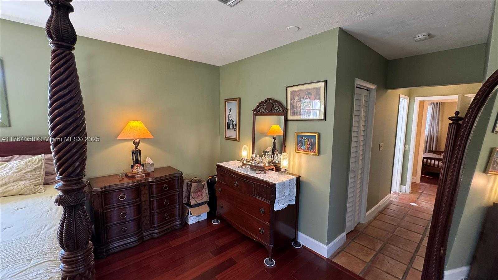 Small Image of 8720 SOUTH WEST 192ND TER, Cutler Bay Number 77
