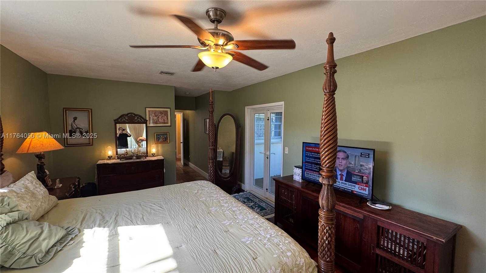 Small Image of 8720 SOUTH WEST 192ND TER, Cutler Bay Number 82