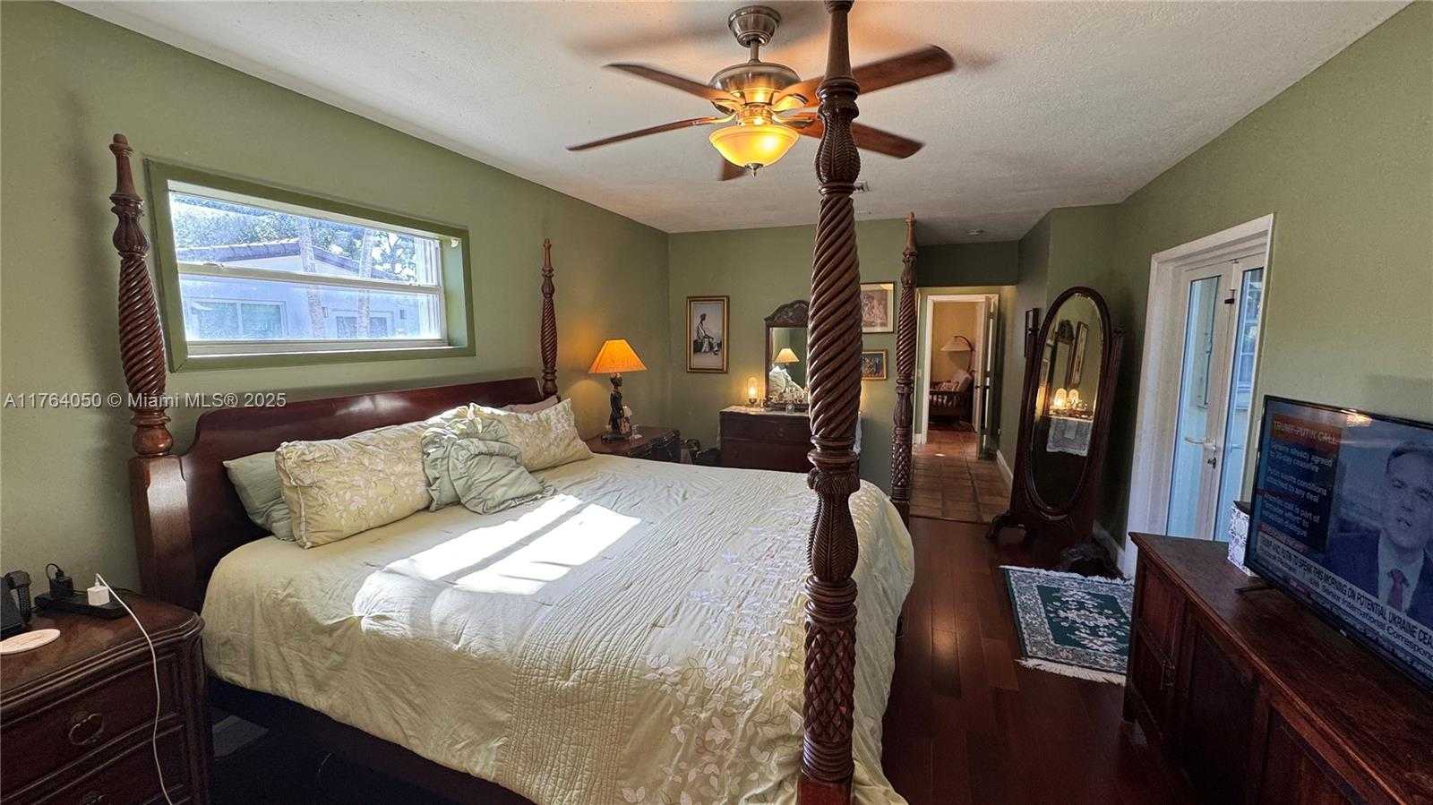 Small Image of 8720 SOUTH WEST 192ND TER, Cutler Bay Number 83