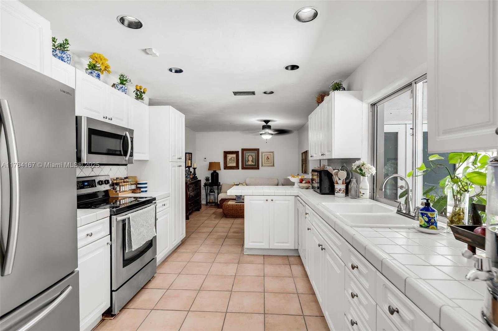 Small Image of 14841 DADE PINE AVE, Miami Lakes Number 14