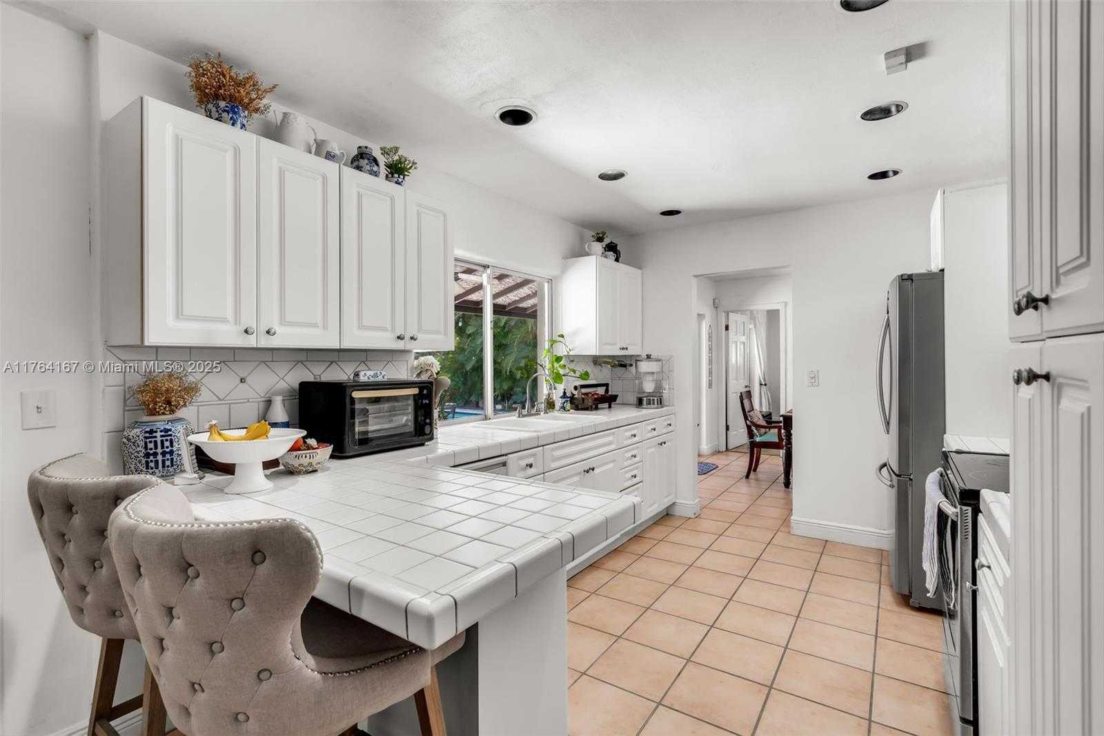 Small Image of 14841 DADE PINE AVE, Miami Lakes Number 15