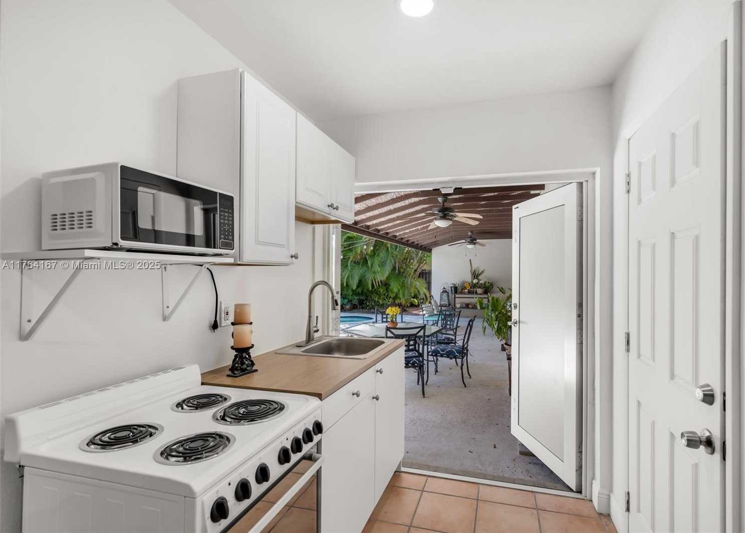 Small Image of 14841 DADE PINE AVE, Miami Lakes Number 18