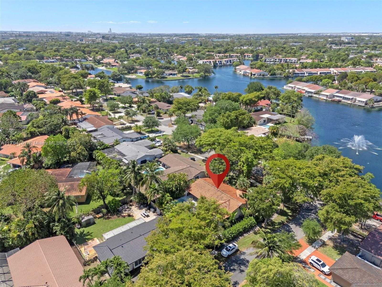 Small Image of 14841 DADE PINE AVE, Miami Lakes Number 36