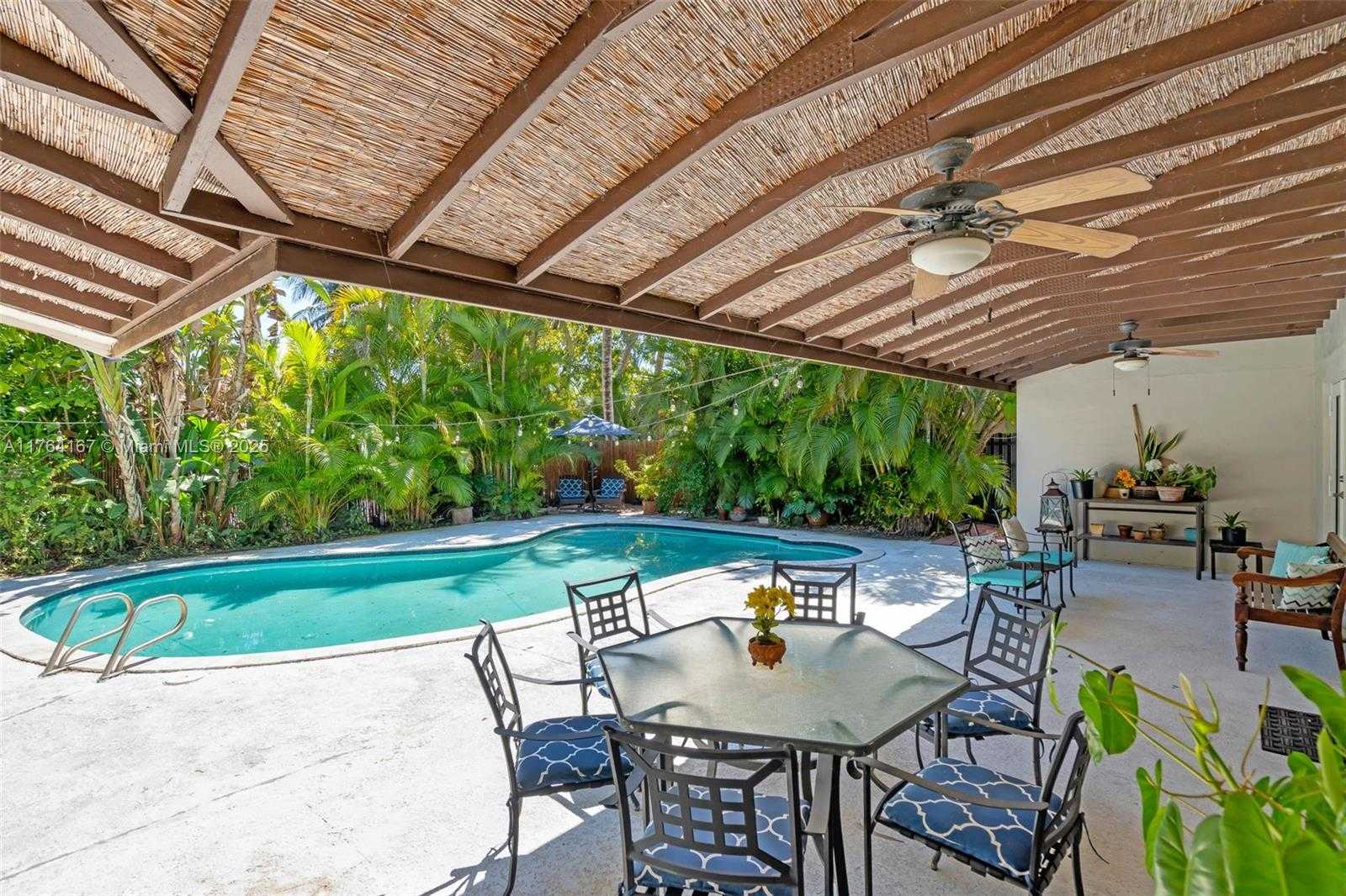 Small Image of 14841 DADE PINE AVE, Miami Lakes Number 4