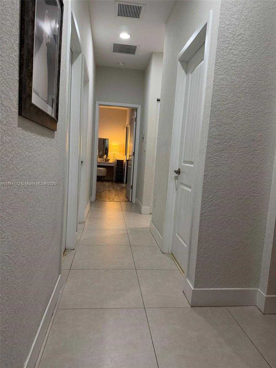 Small Image of 1812 NORTH EAST 2ND ST, Homestead Number 9