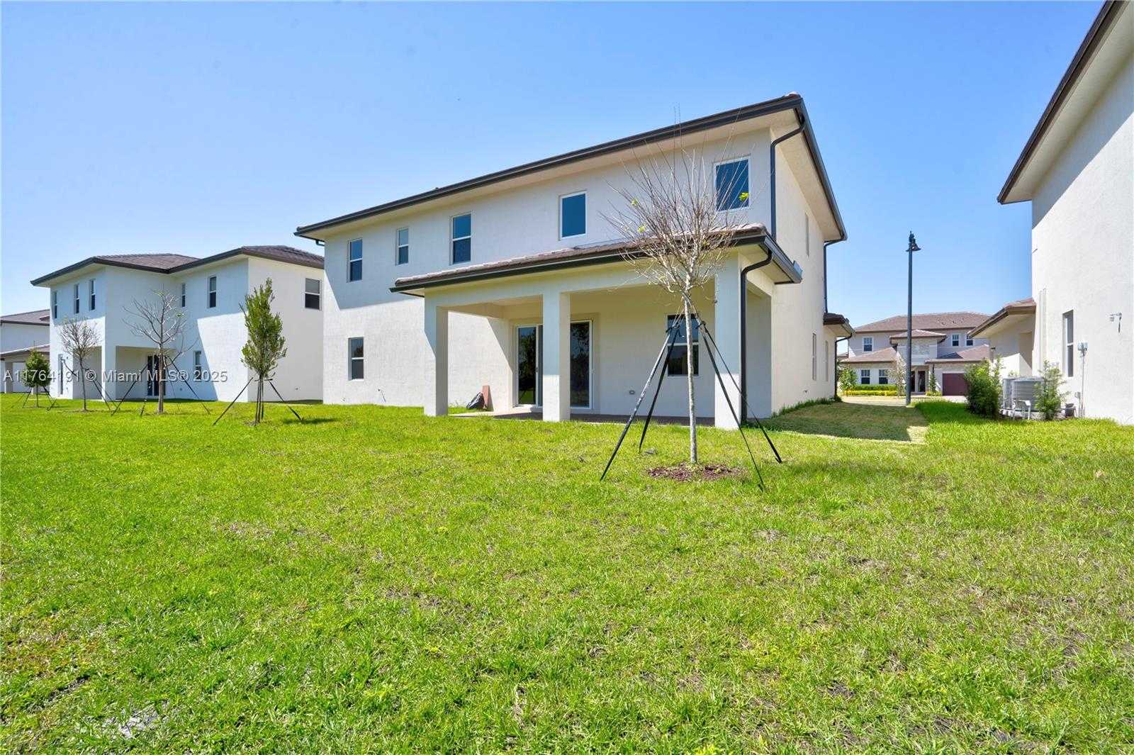 Small Image of 4390 SW 122nd Terrace, Davie, FL 33330, USA Number 18