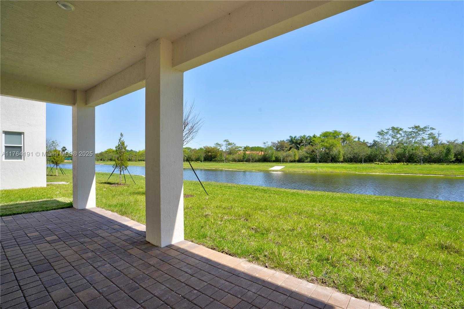 Small Image of 4390 SW 122nd Terrace, Davie, FL 33330, USA Number 21