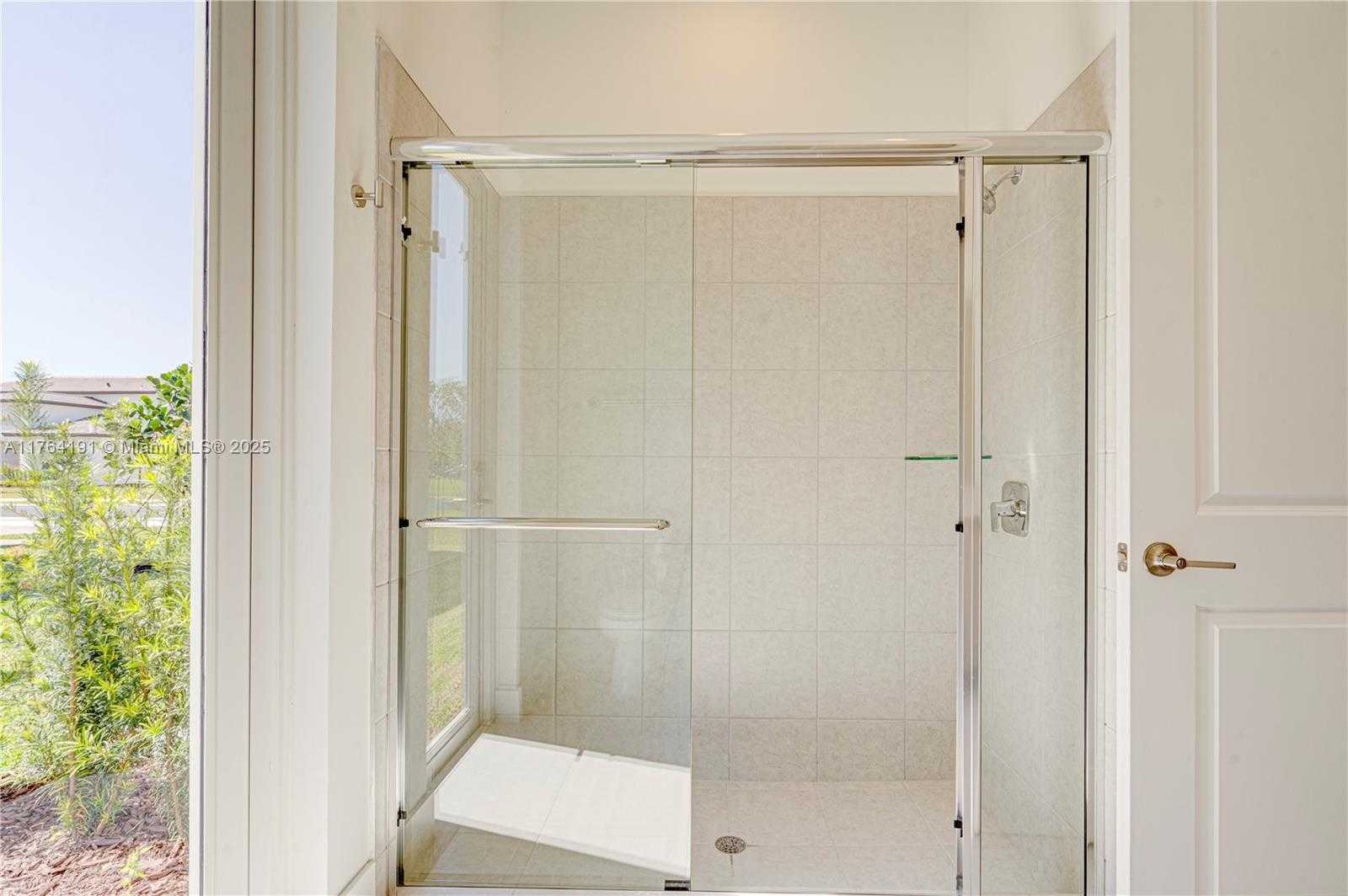 Small Image of 4390 SW 122nd Terrace, Davie, FL 33330, USA Number 41