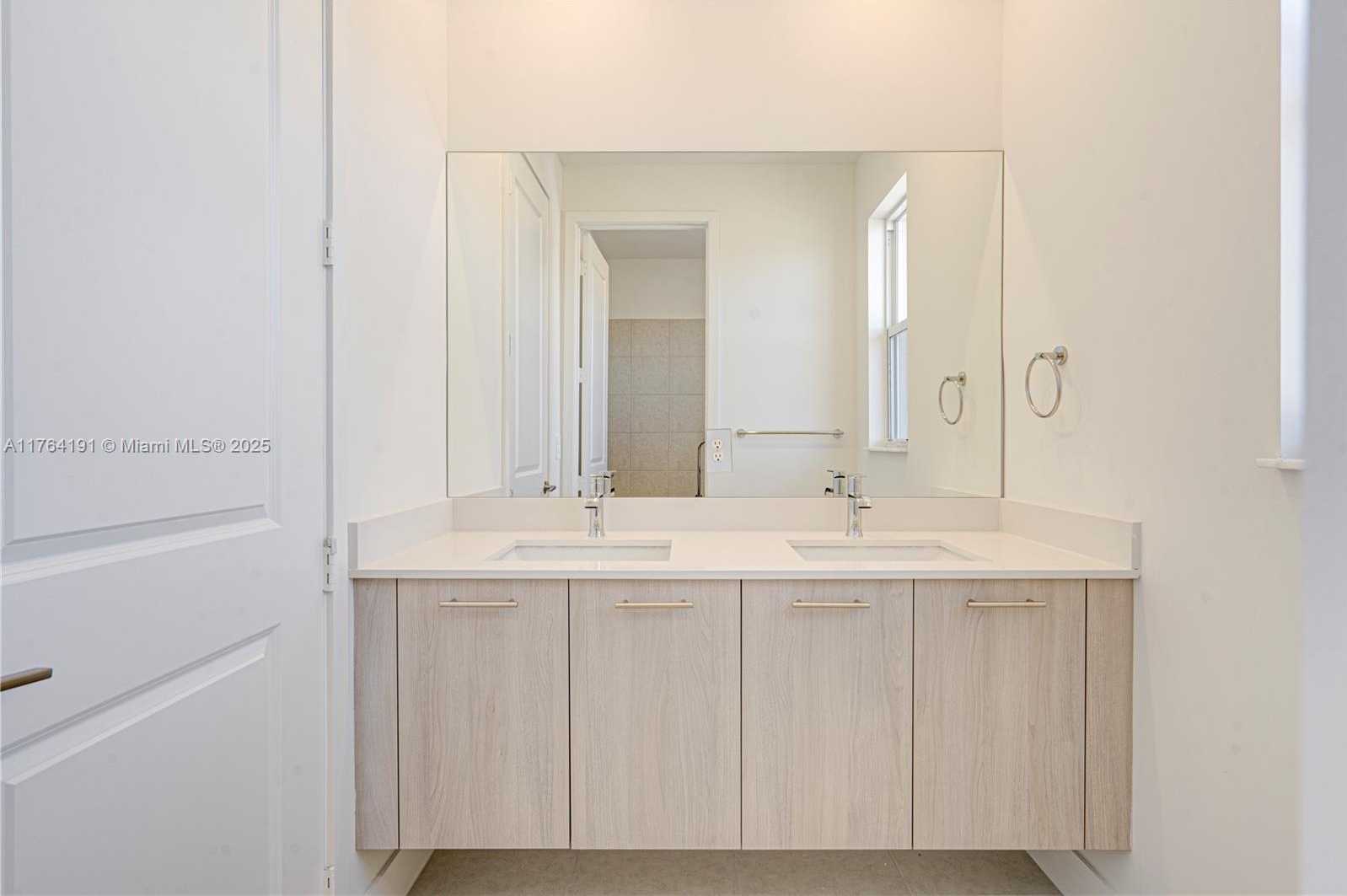 Small Image of 4390 SW 122nd Terrace, Davie, FL 33330, USA Number 72
