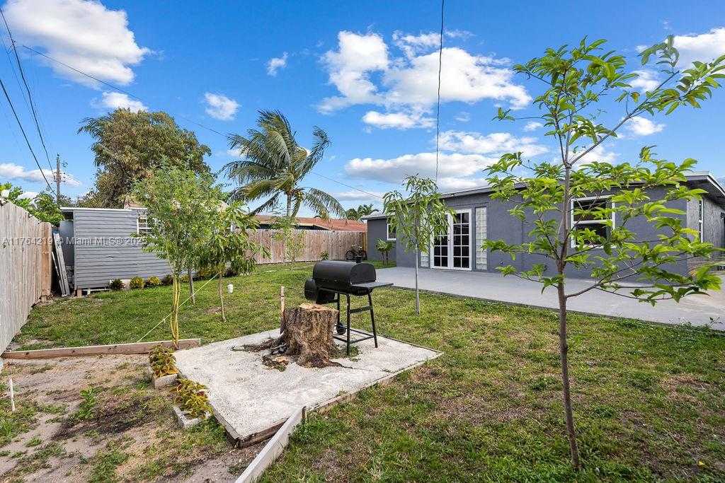 Small Image of 665 NORTH WEST 19TH ST, Pompano Beach Number 29
