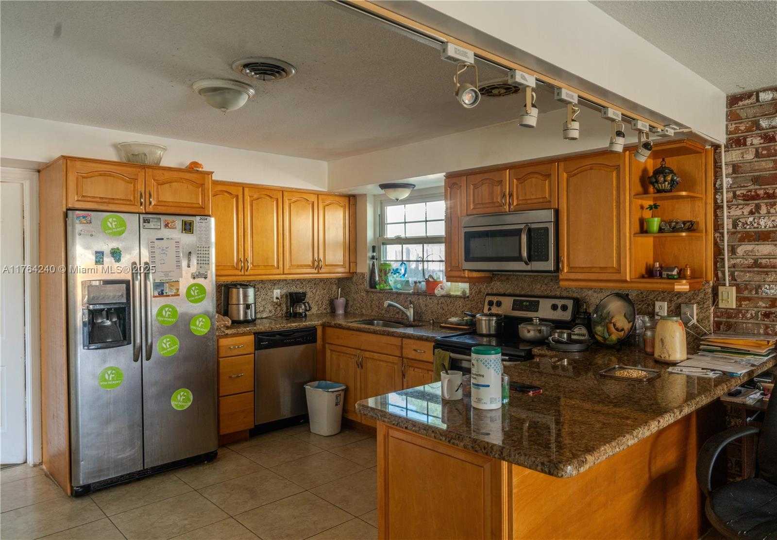 Small Image of 315 SOUTH WEST 12TH AVE, Boynton Beach Number 4