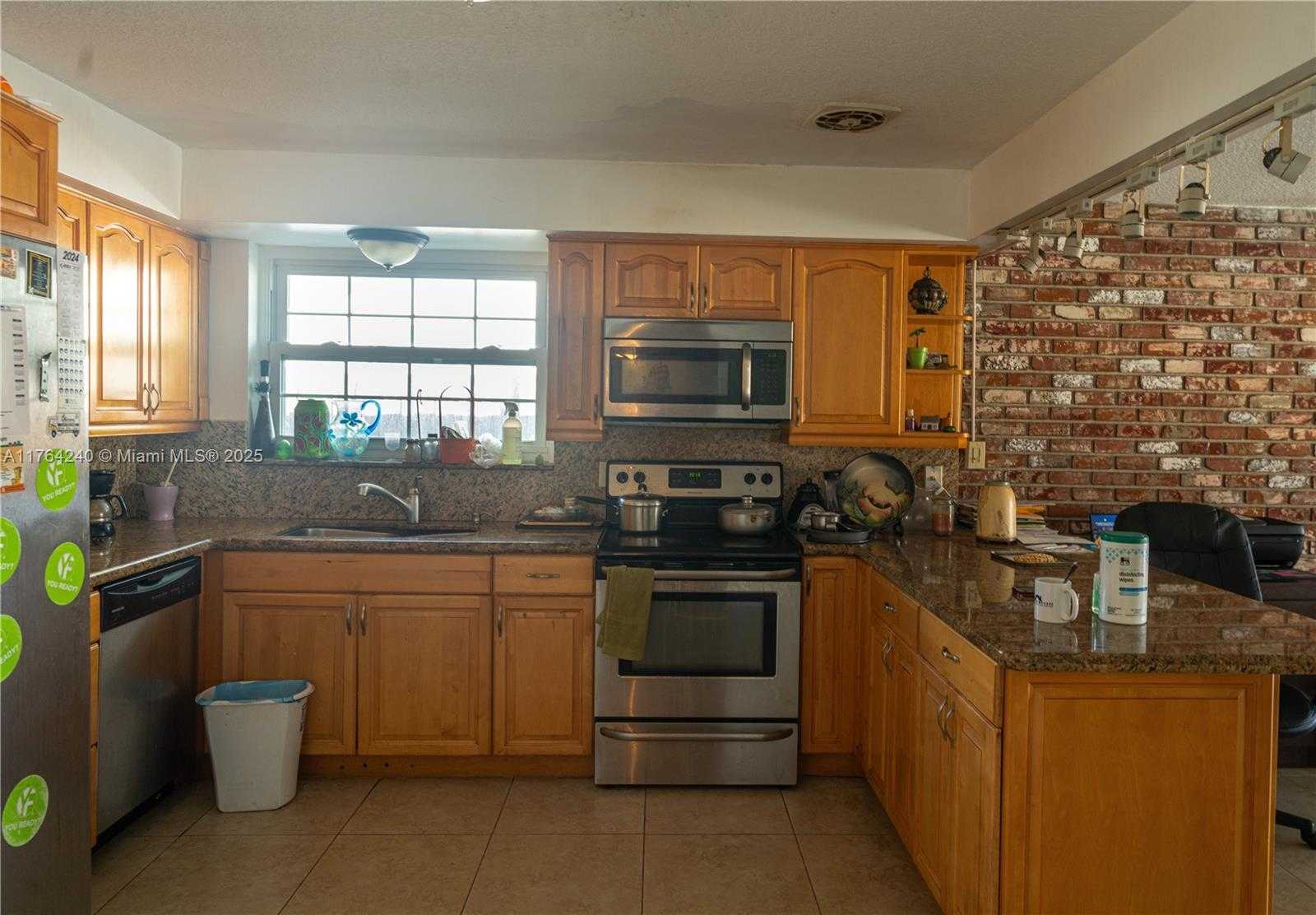 Small Image of 315 SOUTH WEST 12TH AVE, Boynton Beach Number 6