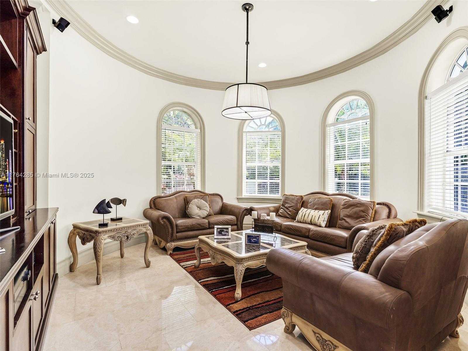 Small Image of 9076 SOUTH WEST 59TH CT, Pinecrest Number 18