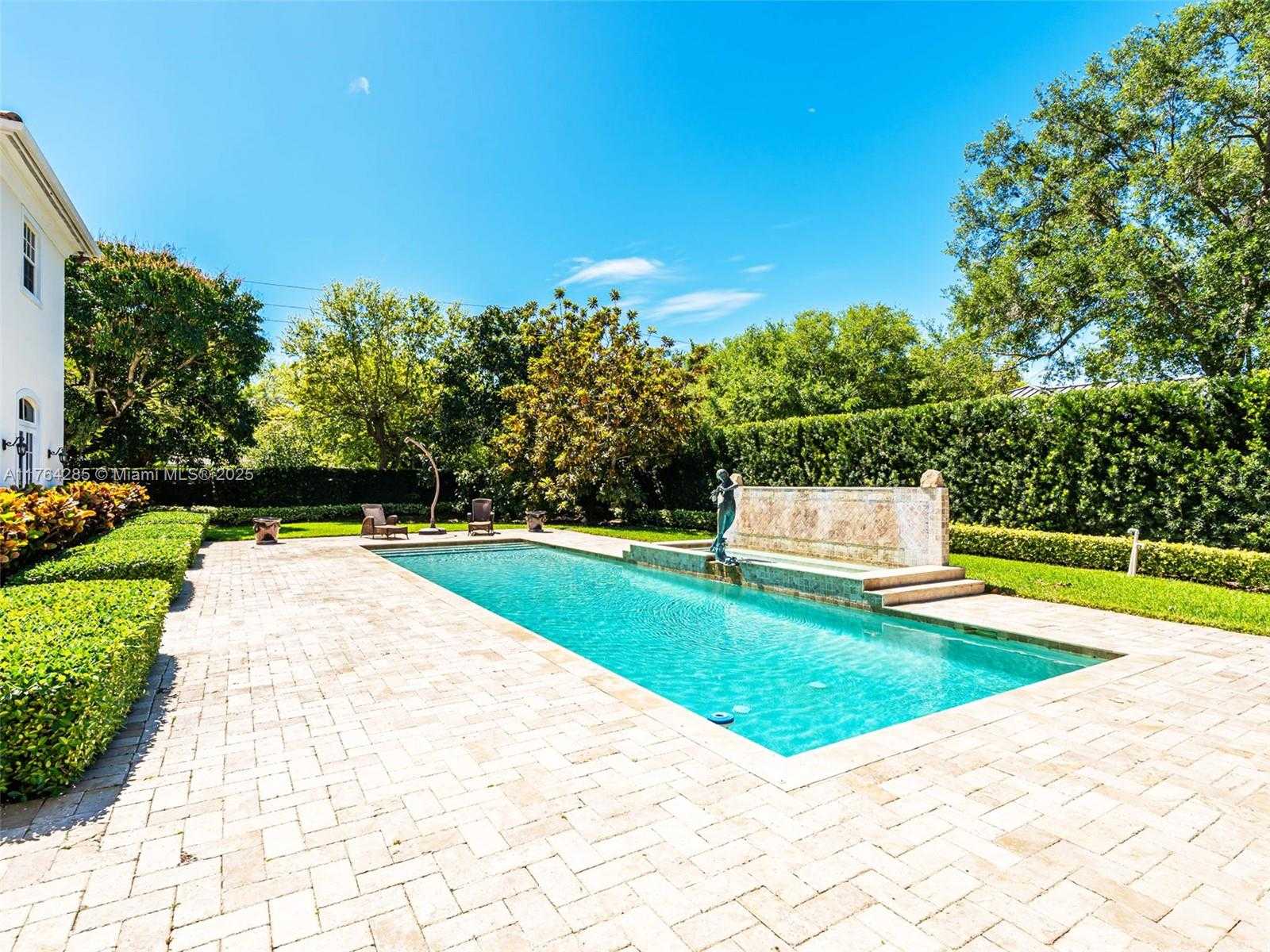 Small Image of 9076 SOUTH WEST 59TH CT, Pinecrest Number 43