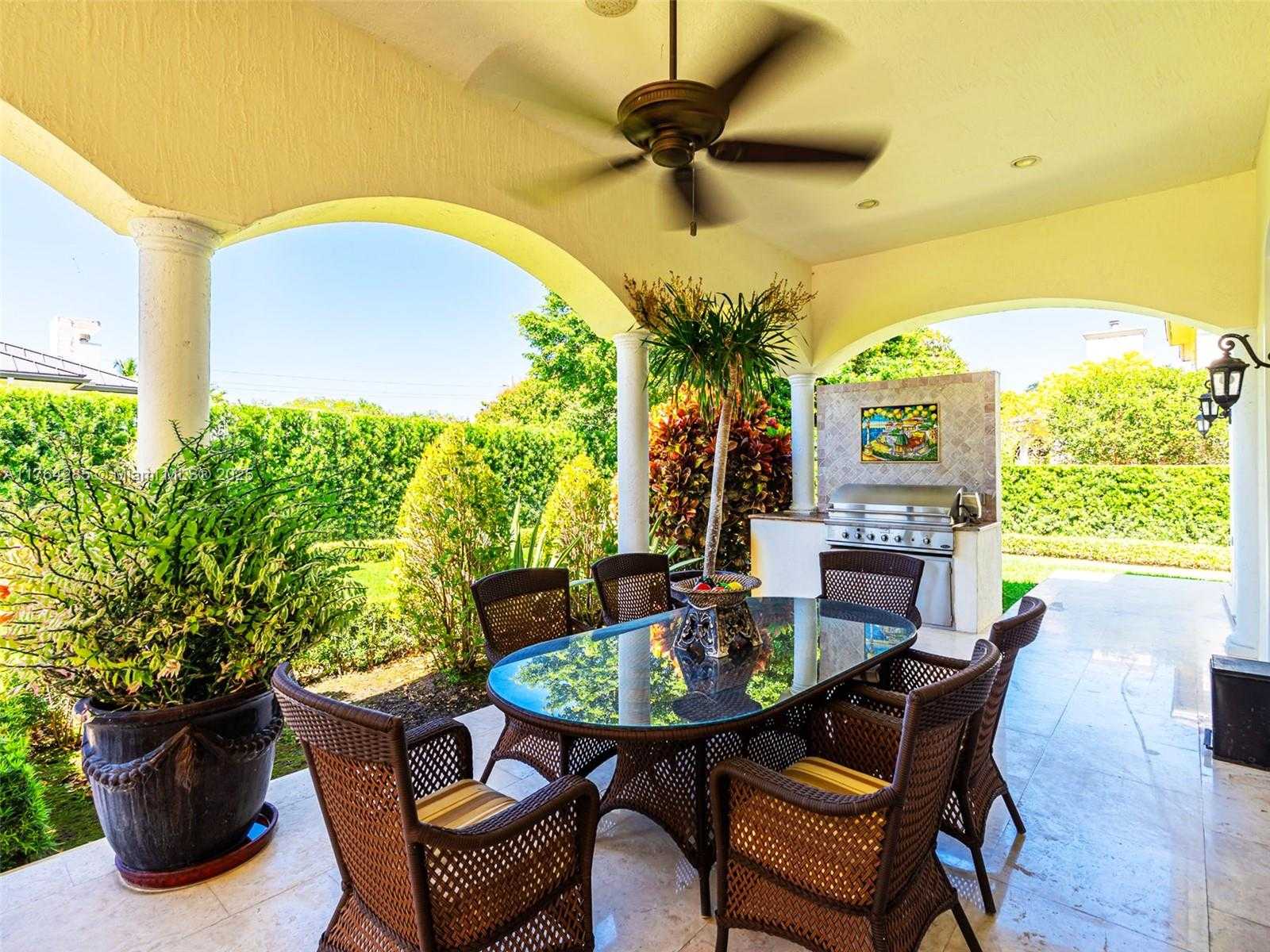 Small Image of 9076 SOUTH WEST 59TH CT, Pinecrest Number 48