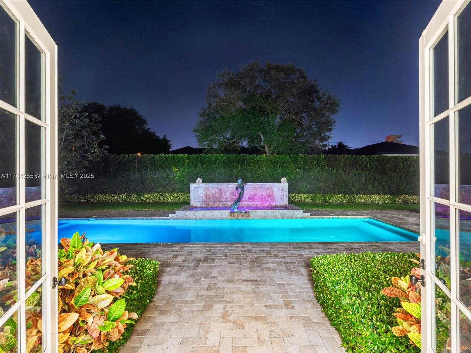 Small Image of 9076 SOUTH WEST 59TH CT, Pinecrest Number 56