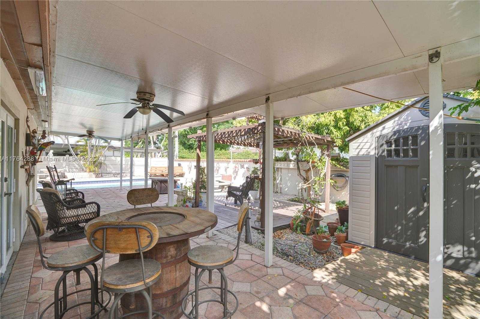 Small Image of 7825 NORTH WEST 174TH ST, Hialeah Number 25