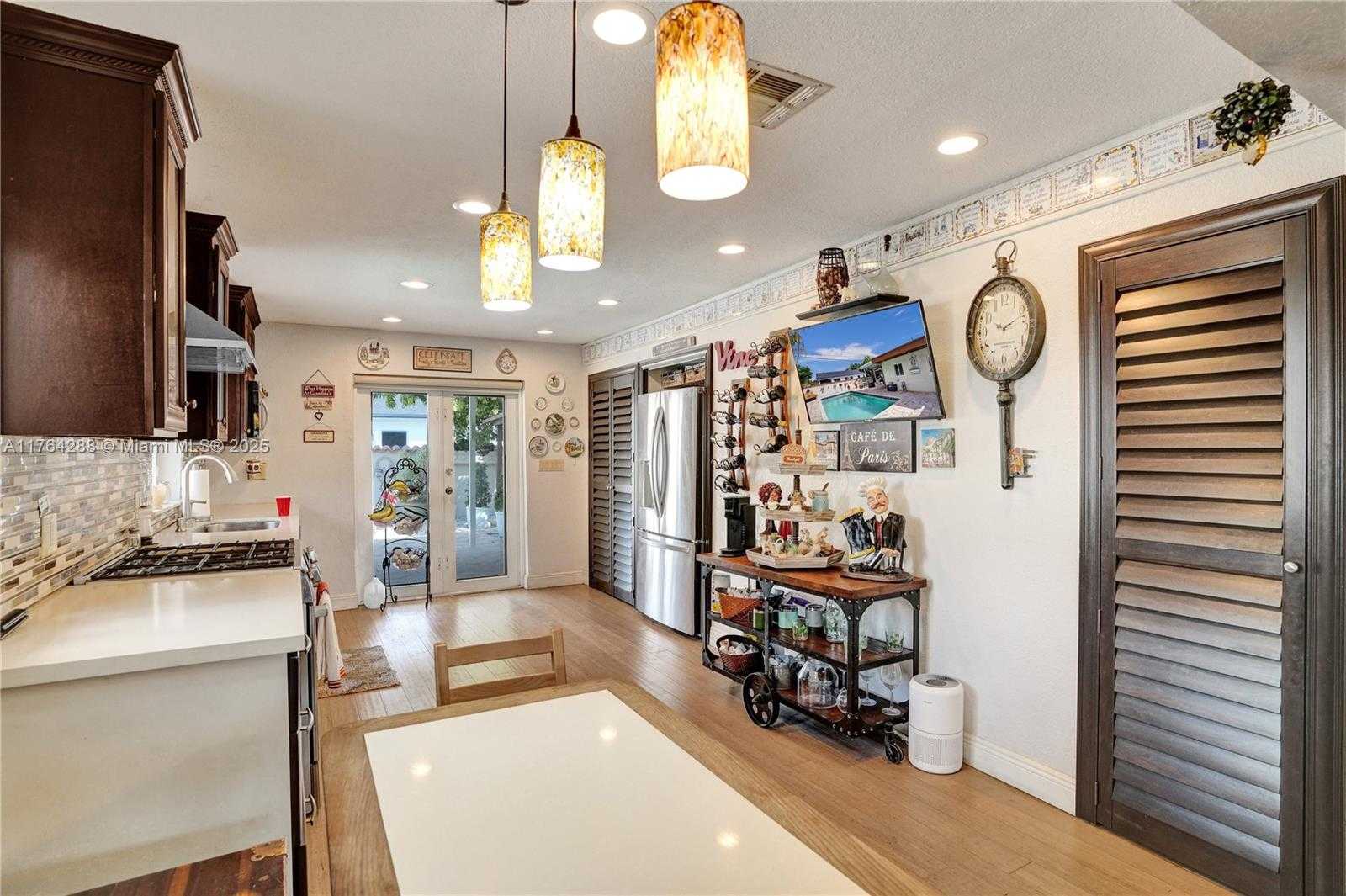 Small Image of 7825 NORTH WEST 174TH ST, Hialeah Number 6